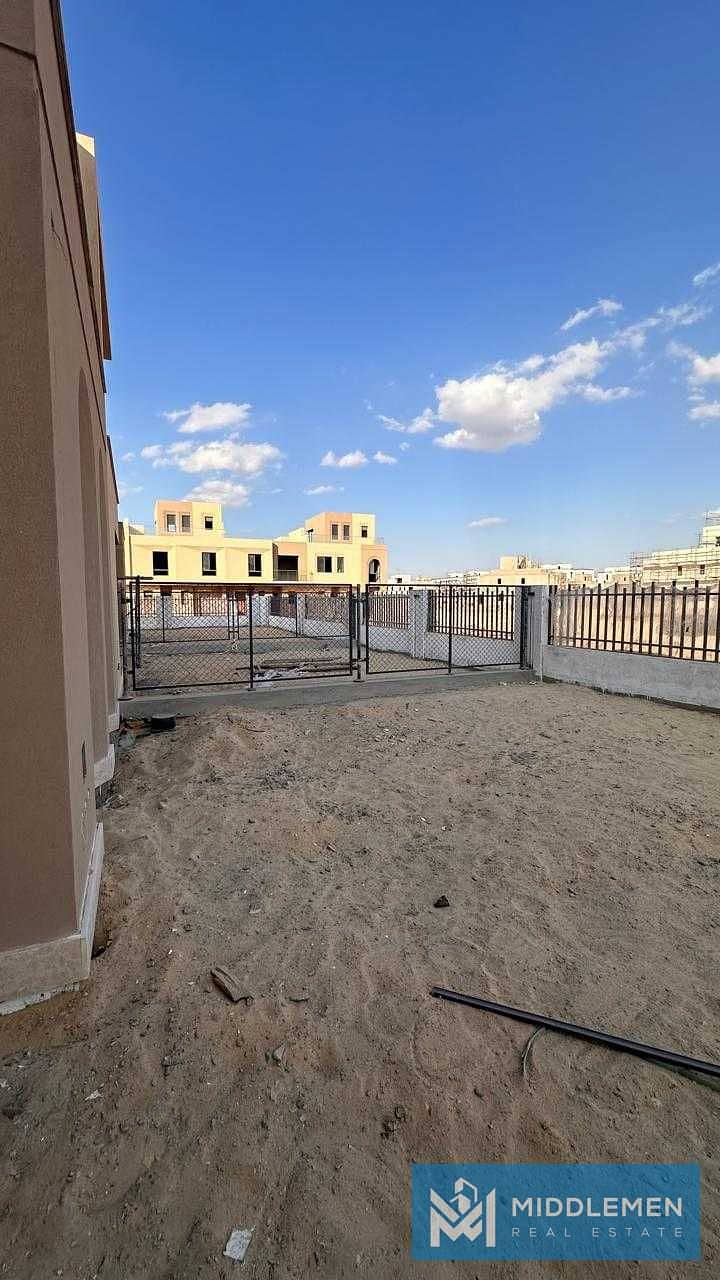 3 DcAUGUzCZRdHscQcNRqEcp1v1XDiSoqEAeRixlIe. jpg