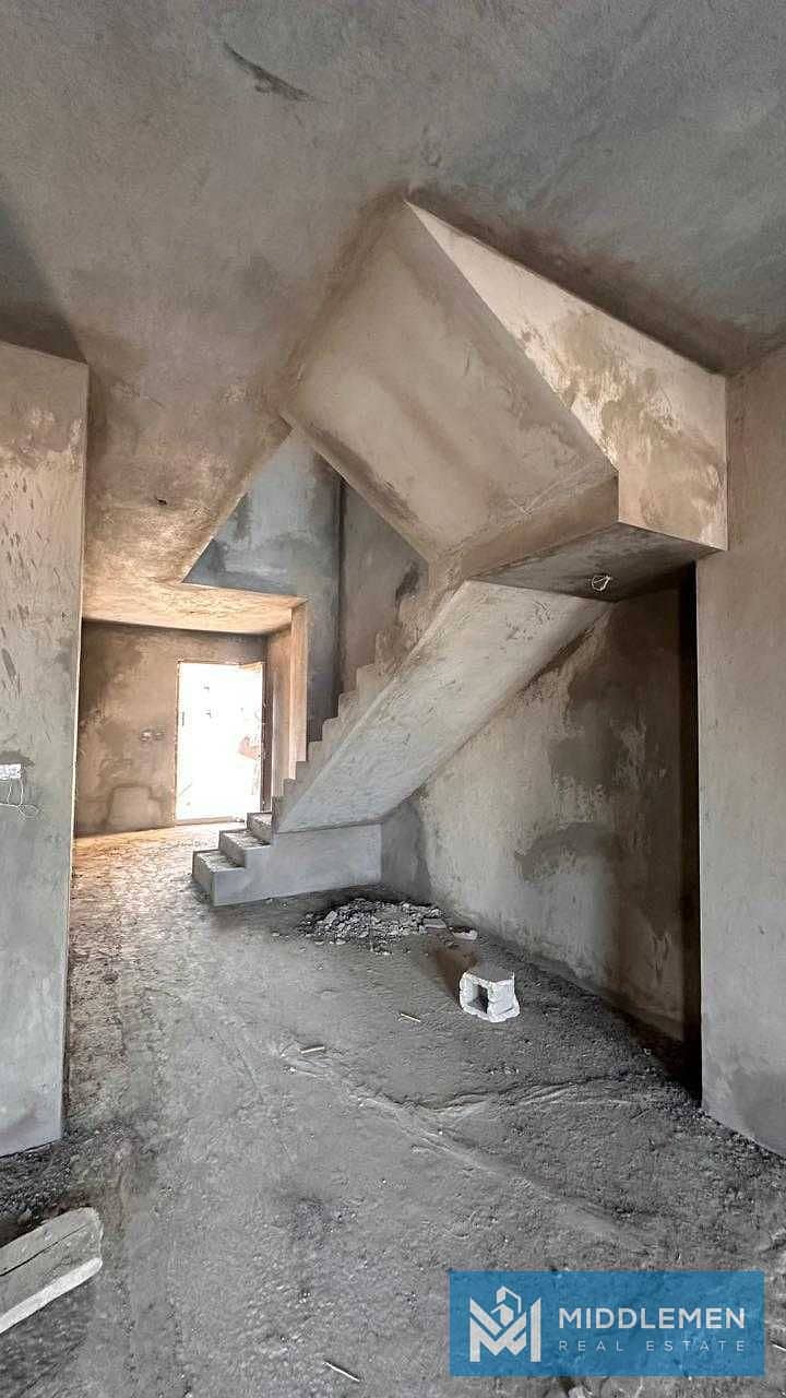 9 BxK8YnaaUI8smEehKN74upotl3eMRXXVTFathWGA. jpg