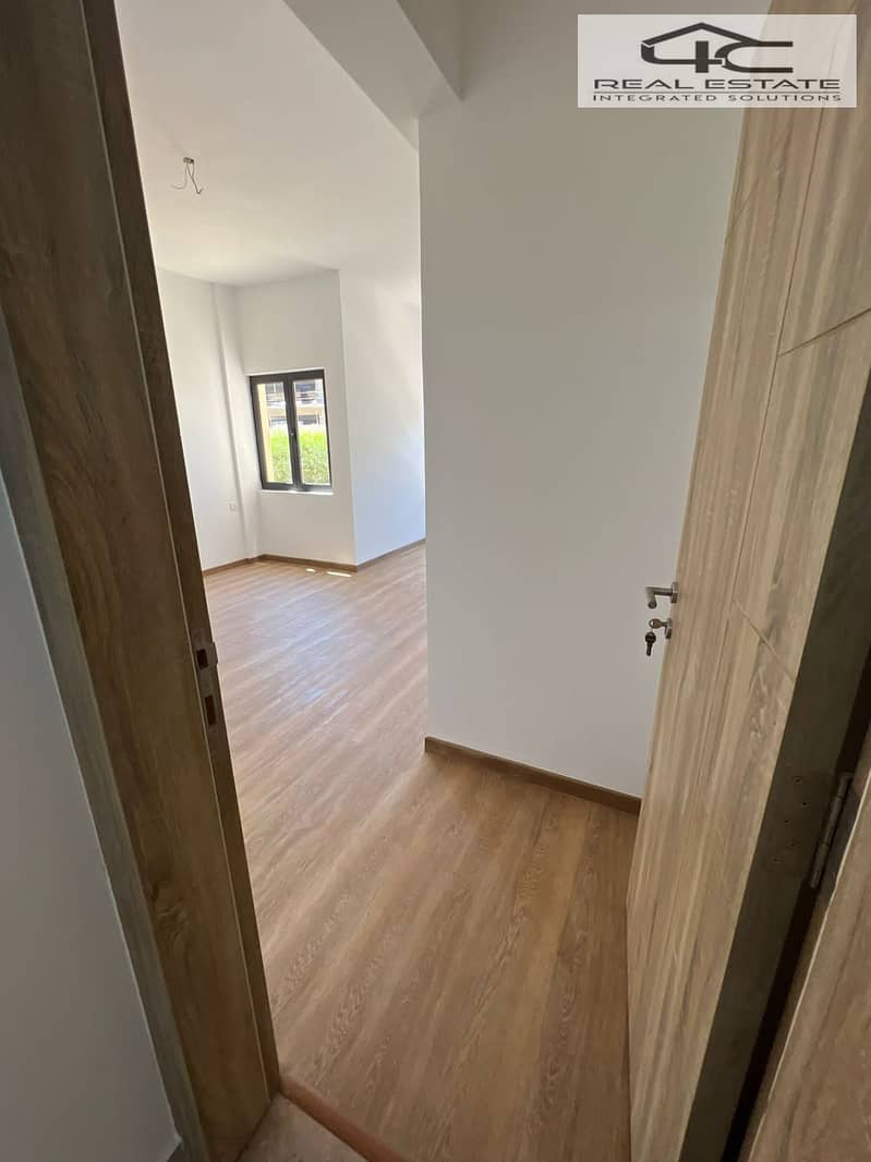 5 WhatsApp Image 2025-11-18 at 8.50. 09 PM (3). jpeg