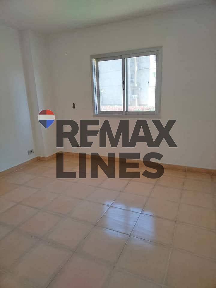 6 1bae6a3d-8bc8-4d01-9f34-d8d654f93360. jpg