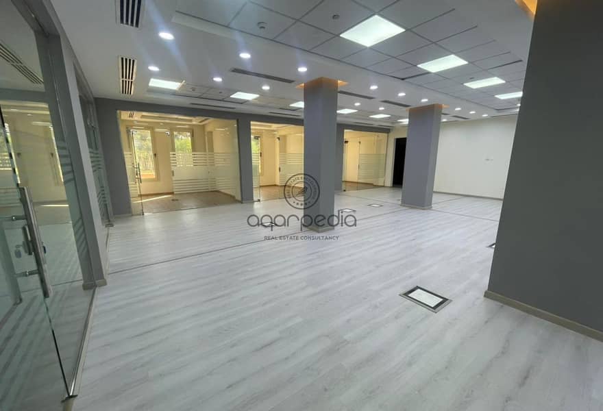 4 16d27621-ffd7-425c-aee1-b4e94ac31e5c. jpg