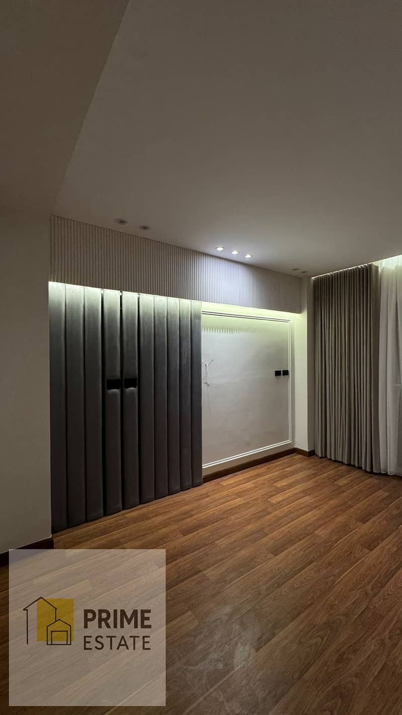 12 WhatsApp Image 2025-12-02 at 7.45. 31 PM (1). jpeg