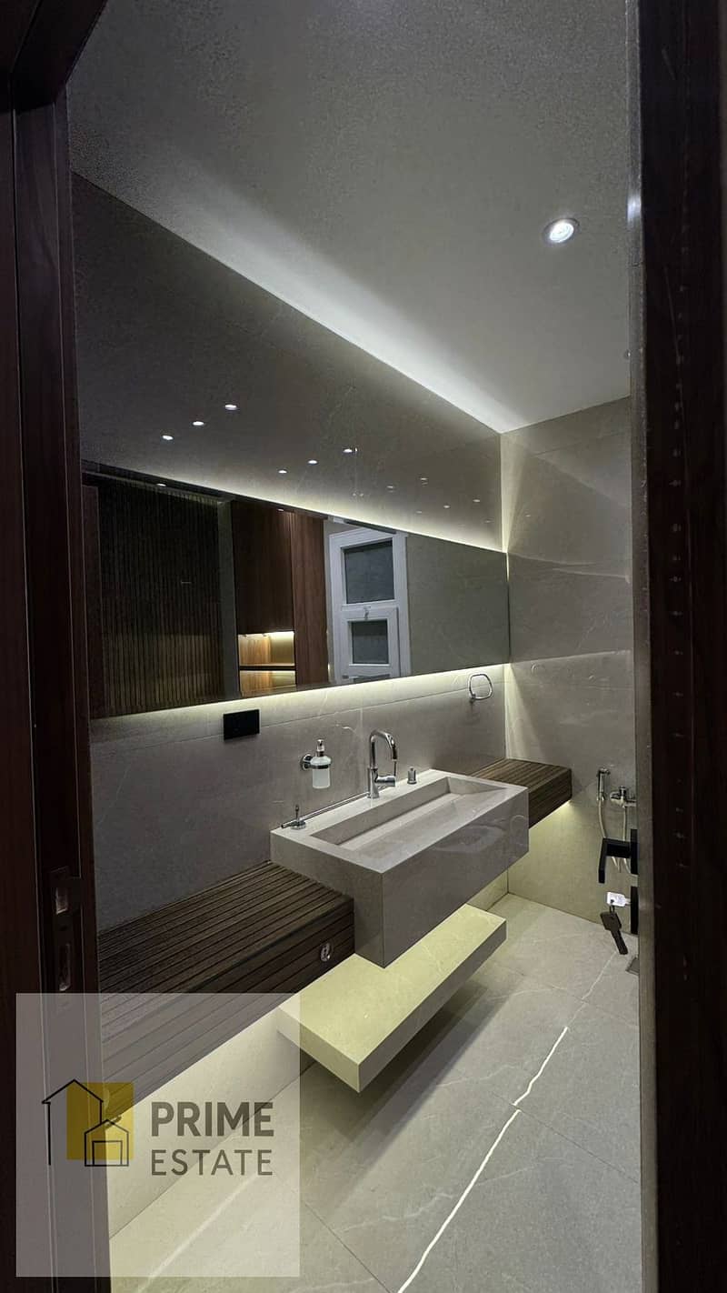 17 WhatsApp Image 2025-12-02 at 7.45. 33 PM (1). jpeg