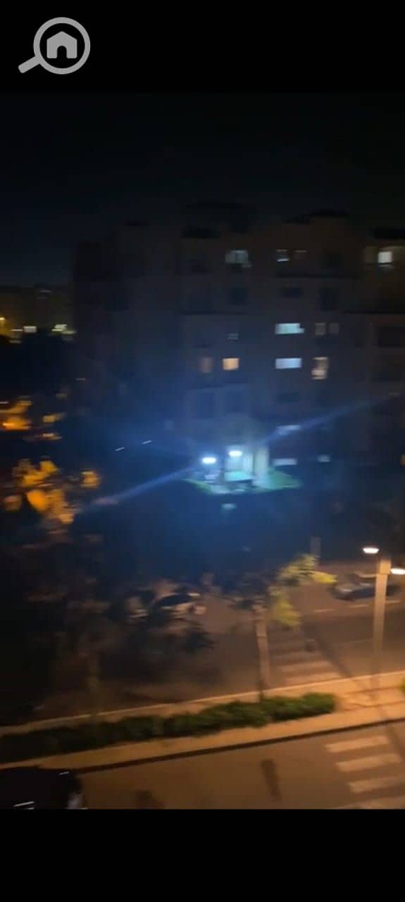 3 3fdf6aed-d407-4895-bb31-03e5211c2dcb. jpg