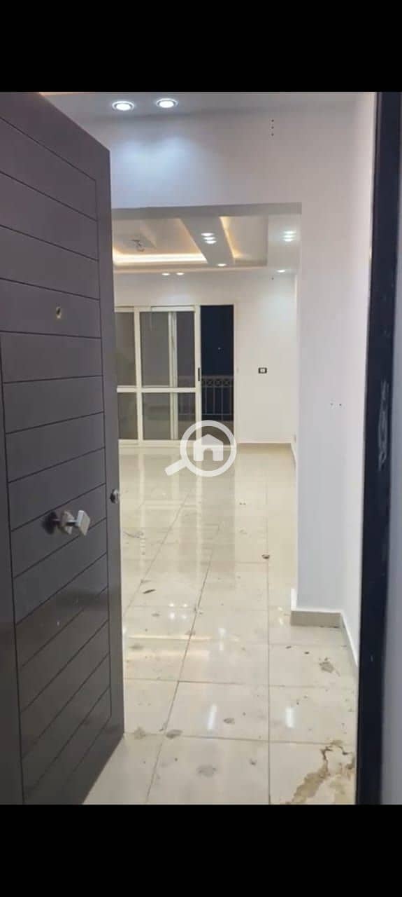 6 17c0503d-4b6a-4fd4-85fa-6eefb3a10763. jpg