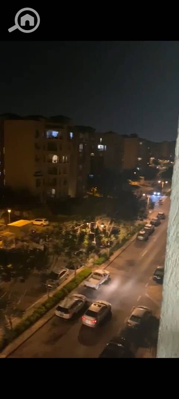 8 2851f0db-338a-4abe-a8a4-a81dc29797e1. jpg