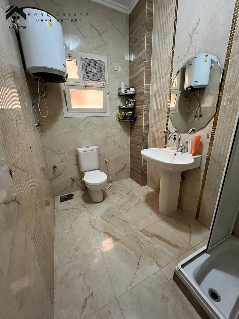 5 WhatsApp Image 2025-10-04 at 15.35. 30_1b3fe0f7. jpg