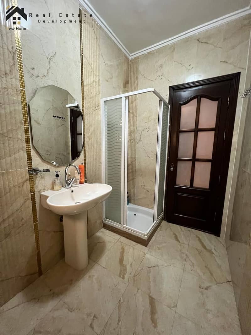 17 WhatsApp Image 2025-10-04 at 15.37. 21_71ba6dd3. jpg