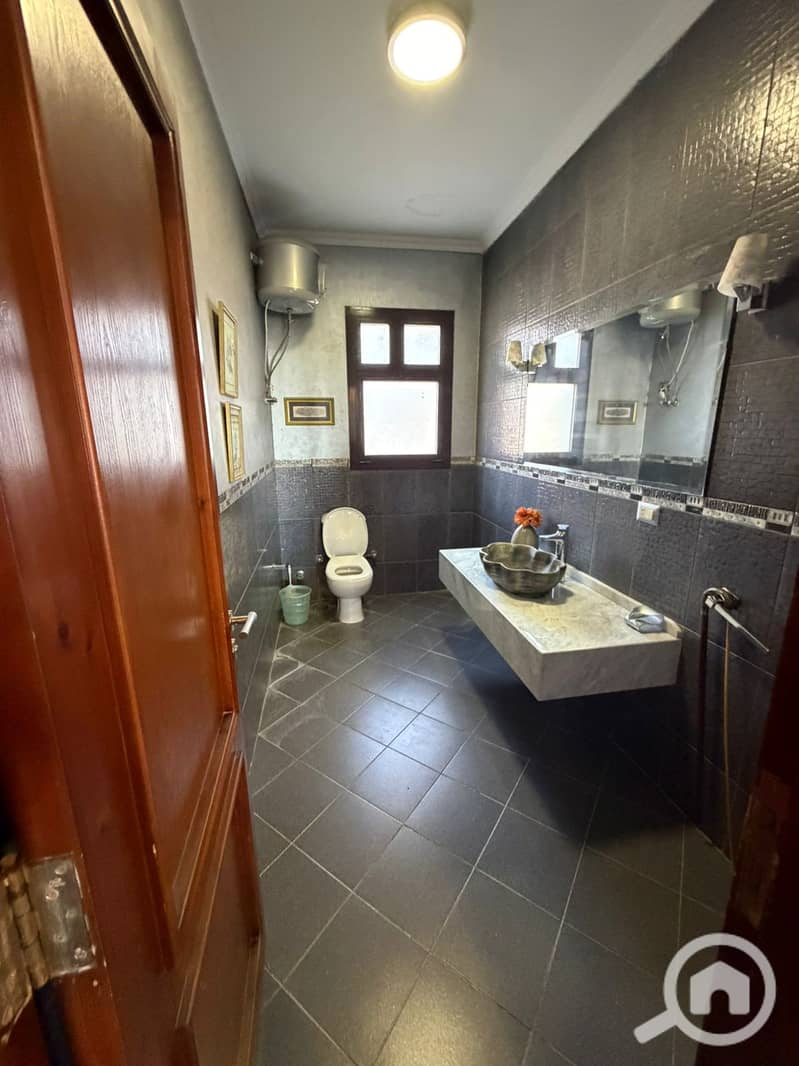 4 IMG-20251202-WA0021. jpg