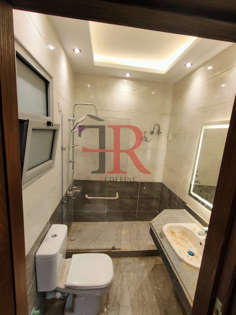 4 WhatsApp Image 2025-12-03 at 2.44. 17 PM (1). jpeg