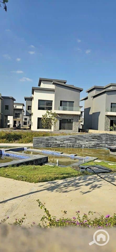 8 WhatsApp Image 2025-10-12 at 3.44. 57 PM (1). jpeg