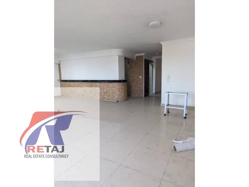 7 205b177a-bfba-48d3-a605-52b78a98e582. jfif. jpg