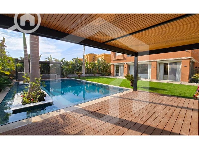 3 Royal Meadows 3. jpg