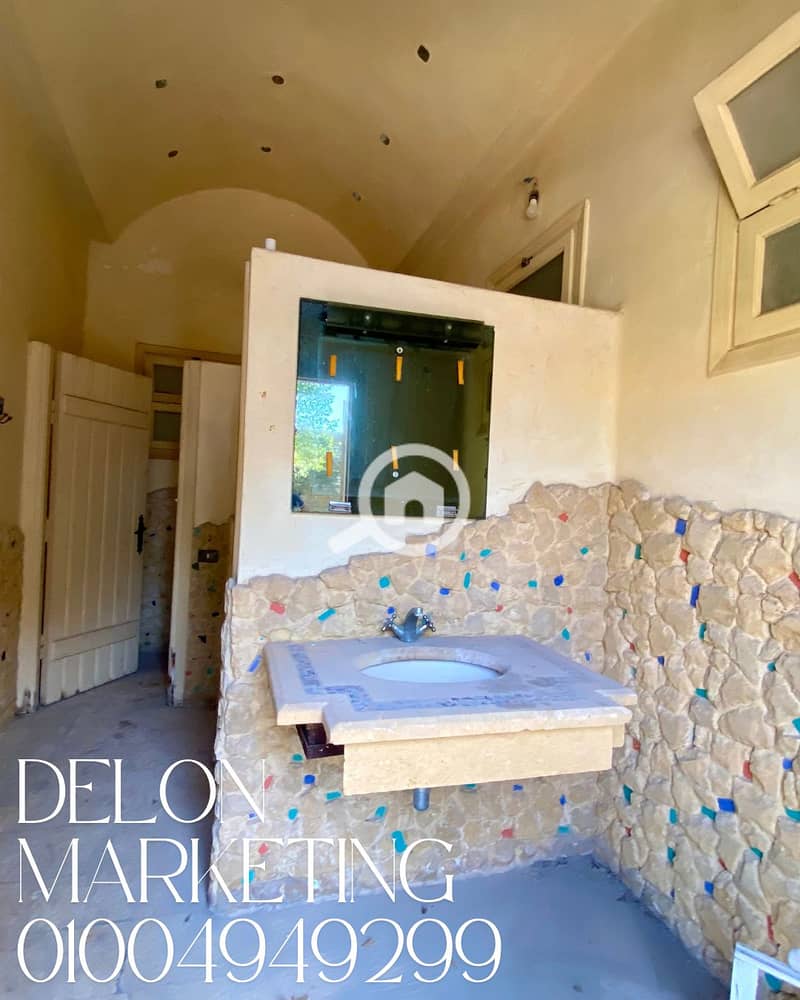 9 Clean Vintage Photo Collage Fall Fashion Instagram Post. png. png