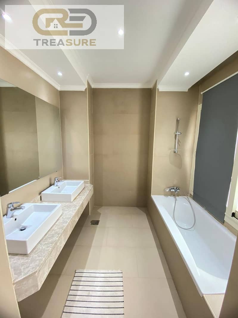 13 WhatsApp Image 2025-12-03 at 12.22. 55 PM (1). jpeg