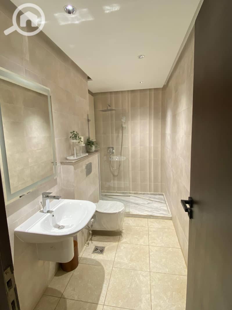 4 WhatsApp Image 2025-01-23 at 2.22. 29 PM (2). jpeg