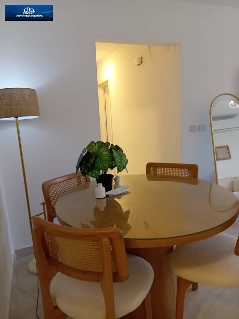 4 WhatsApp Image 2025-12-03 at 14.51. 34_fc4d3e00. jpg