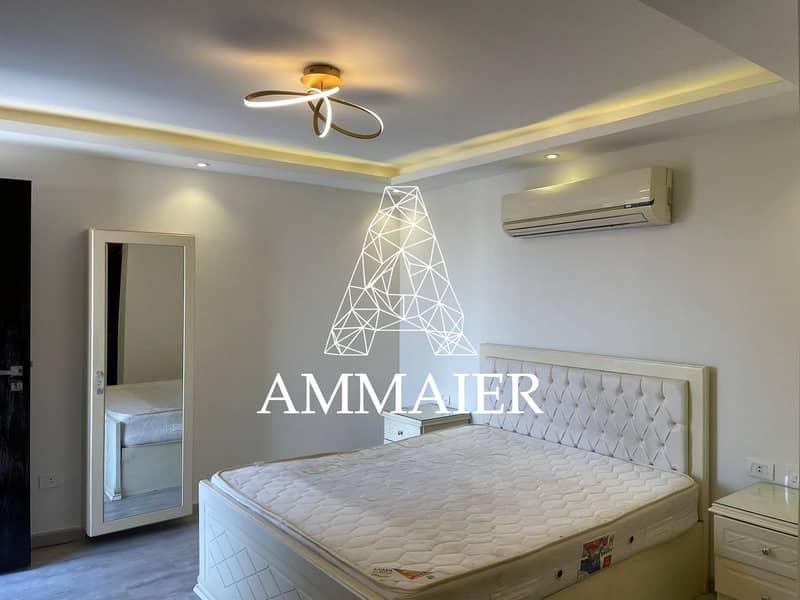 5 f81a03d6-cb55-400b-8b44-b636db807880. jpg