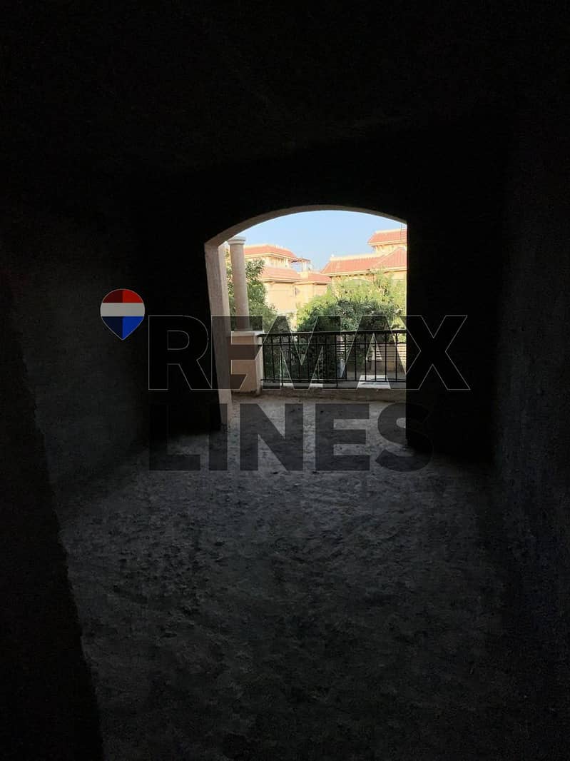 2 a99e54bf-2d93-43ca-9fec-6651a99304c1. jpg