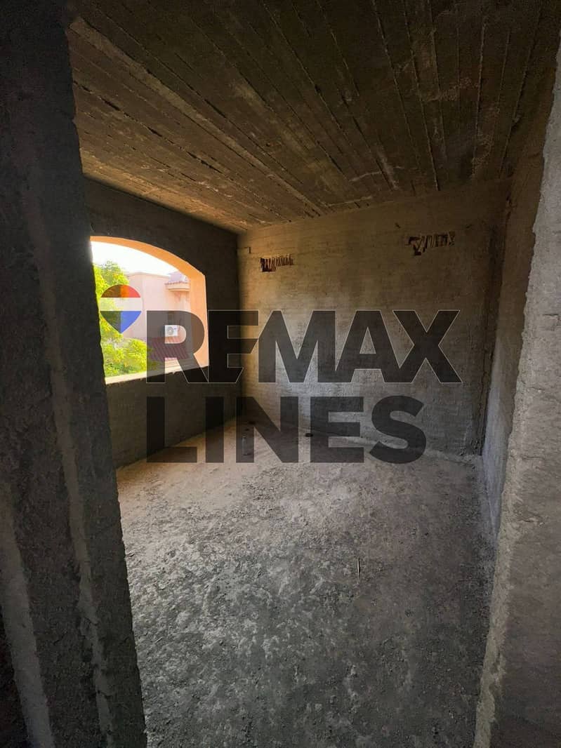 4 89495e7c-e008-4b57-aa6b-82bd4ce119e0 (1). jpg