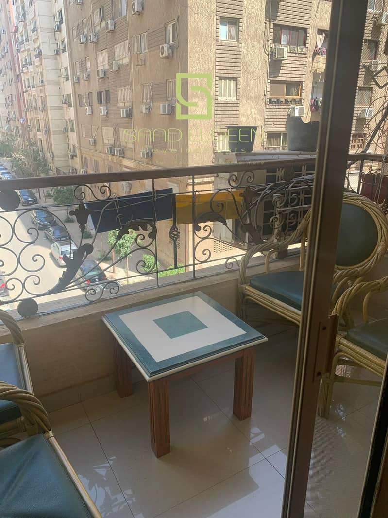 8 635b4a0a-352a-47c0-ab1a-7a2bb298d8c4. jpeg