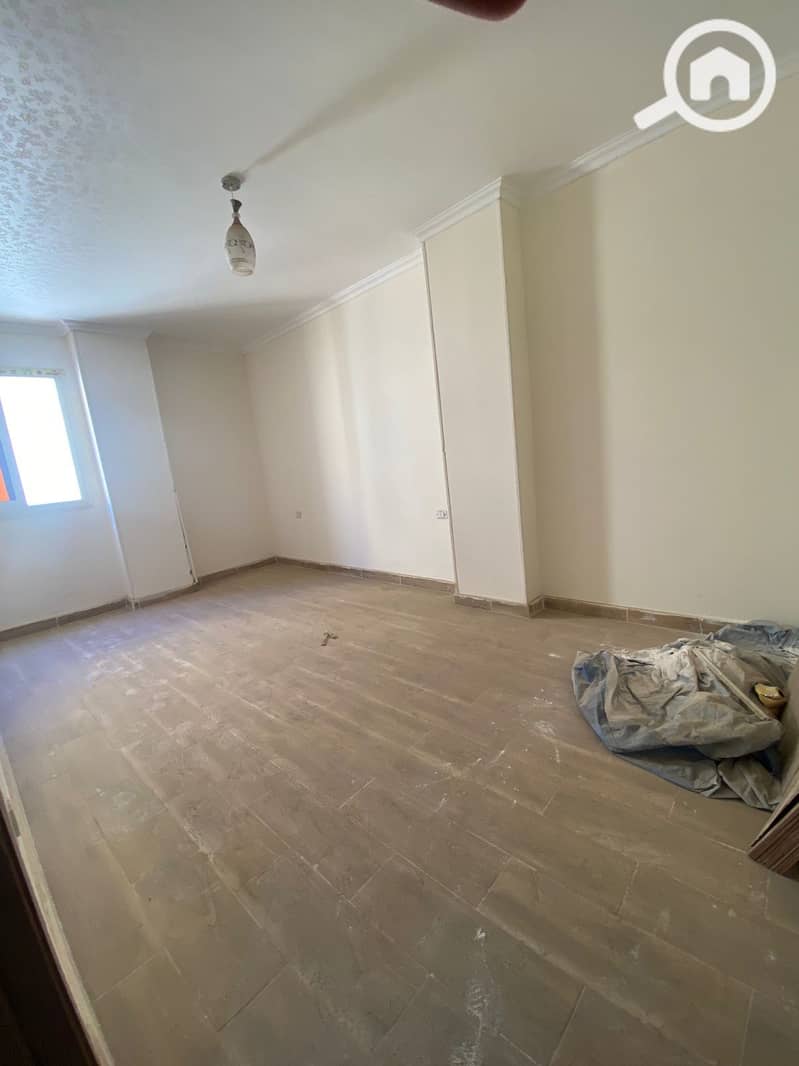 4 WhatsApp Image 2025-10-01 at 4.25. 12 PM. jpeg