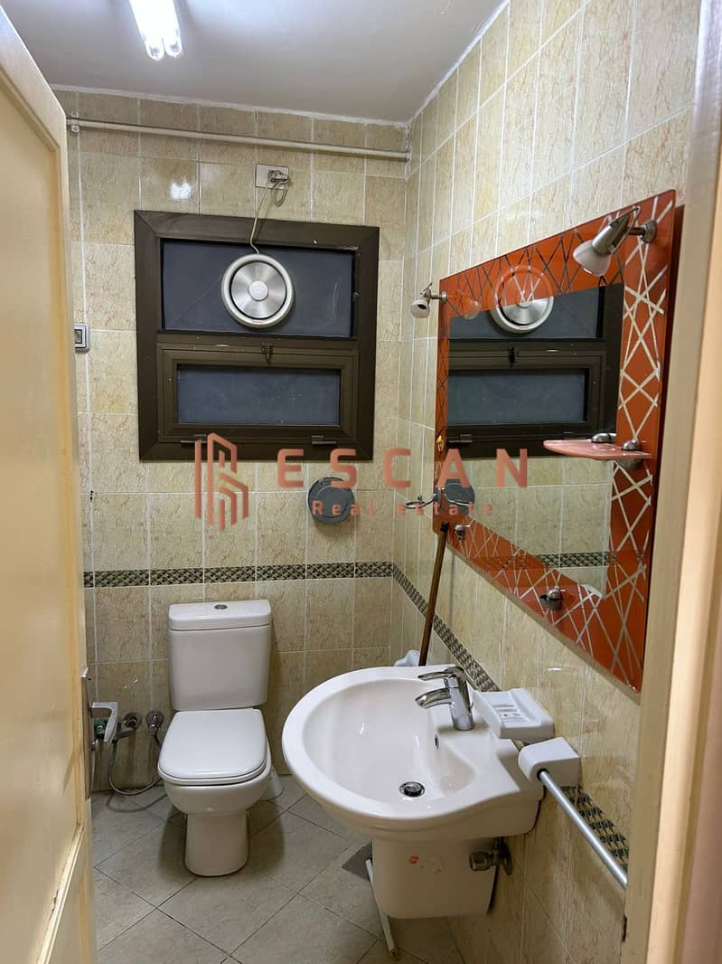 6 d679ac84-795f-4db6-a65e-1f2b58cc1f95. jpeg