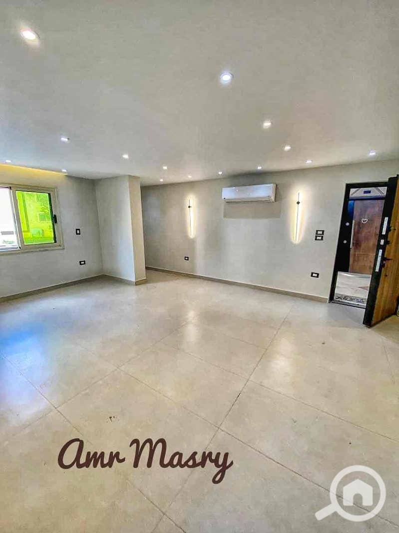 5 8afc2974-b697-4561-badd-6d17f4ea8df7. jpg