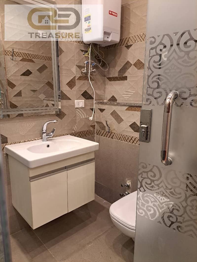 7 WhatsApp Image 2025-12-03 at 1.50. 19 PM. jpeg