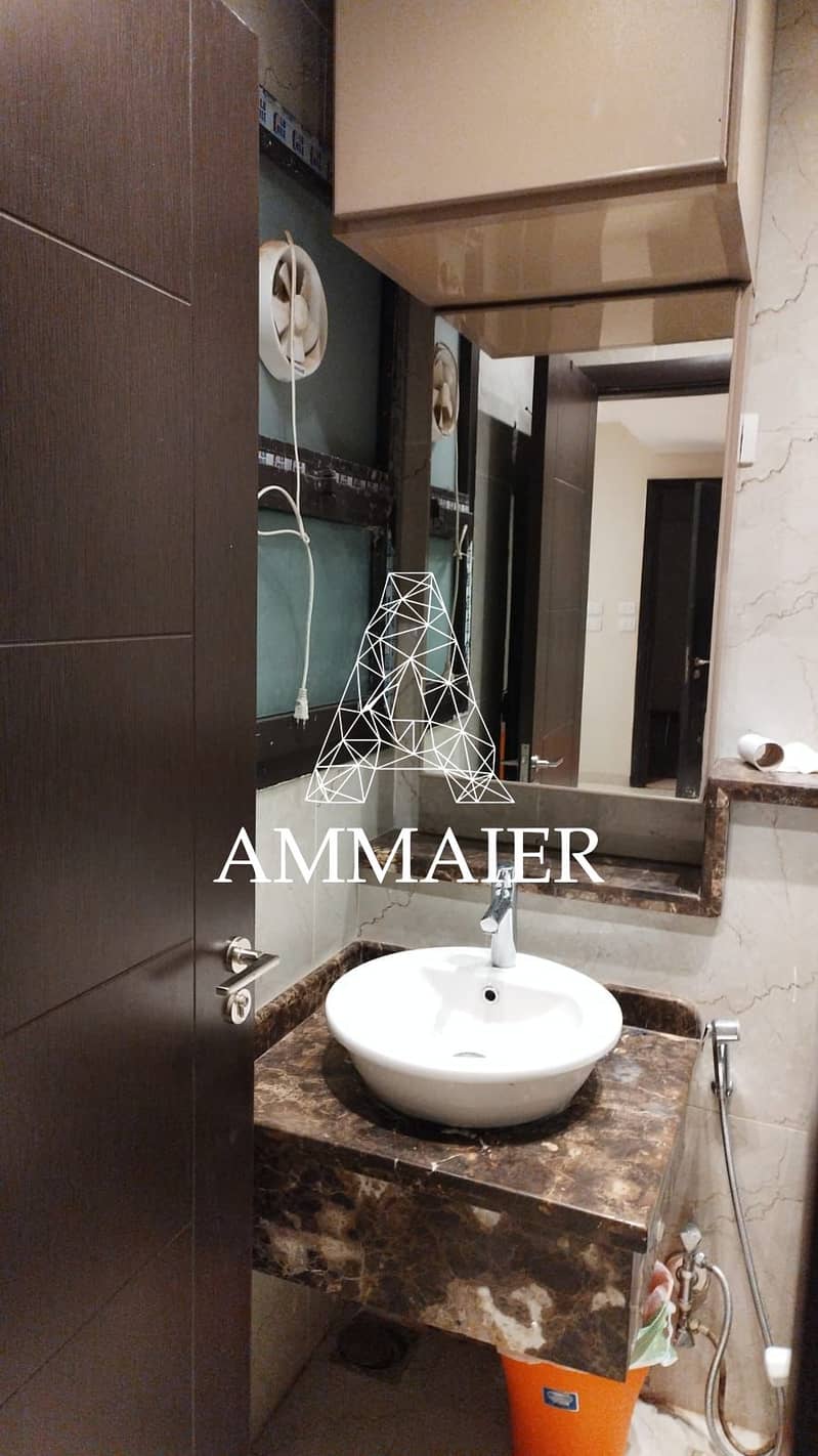 2 8d29ab4a-c403-45cc-b713-c5ff435a24c4. jpg