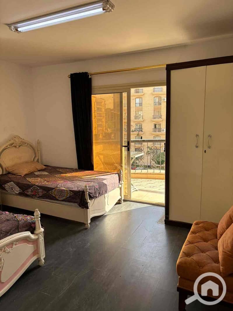 5 28ee7245-2958-4932-b03d-ee0cdbc3dbe8. jpg