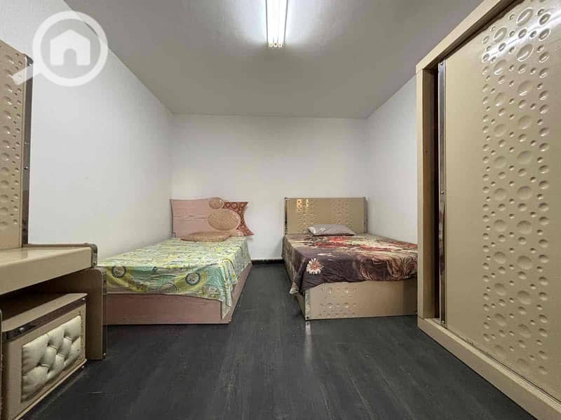 8 87b0d756-e4da-4a98-bf85-4e7215db7b50. jpg