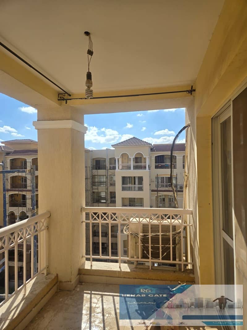 2 77dc0cd8-bc35-4aba-bd5a-118f11cba77d. jpg