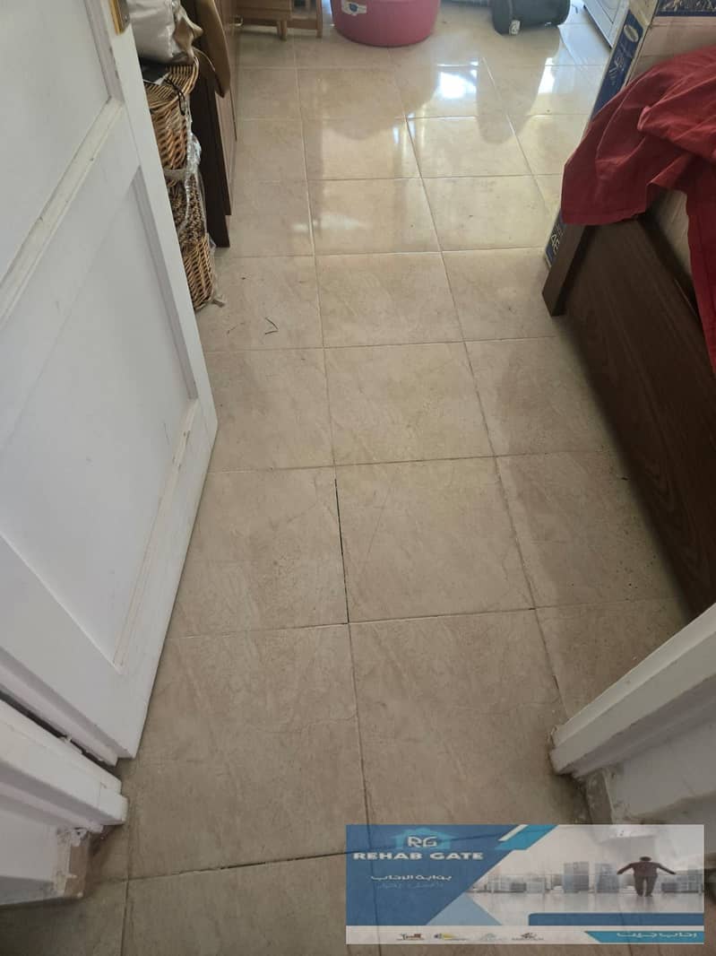 7 dfc0edd8-1c90-4661-8ae8-3f71a583d8f9. jpg