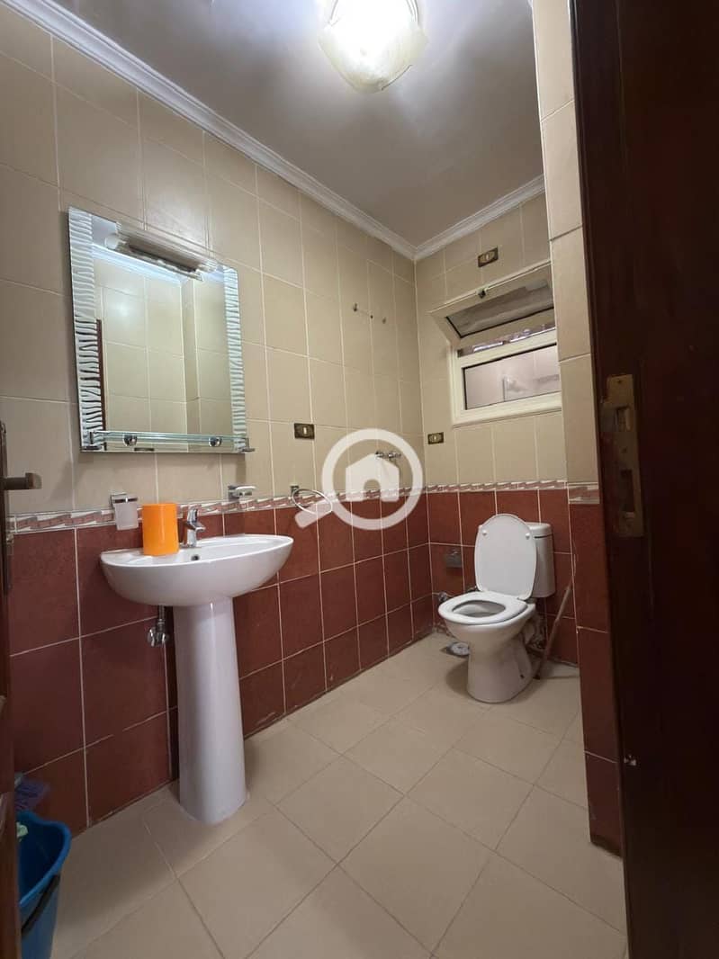 6 587098863_1487316196730285_4485084027129813735_n. jpg