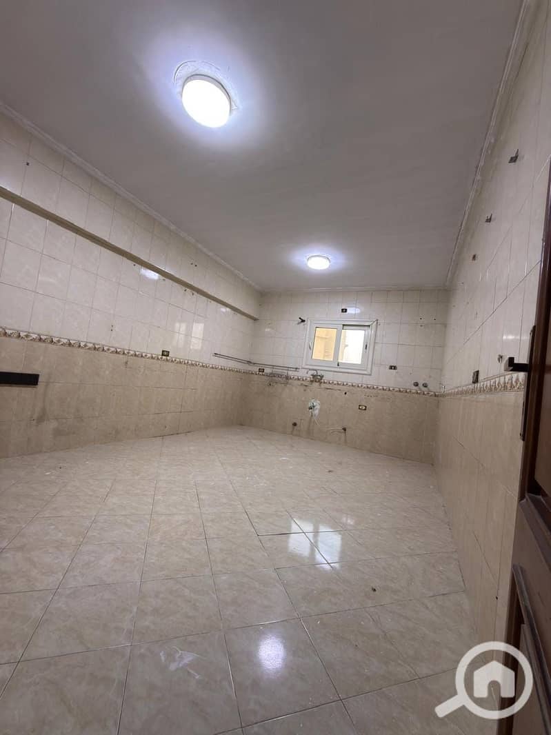 8 586418464_1487316476730257_3612565111962830852_n. jpg