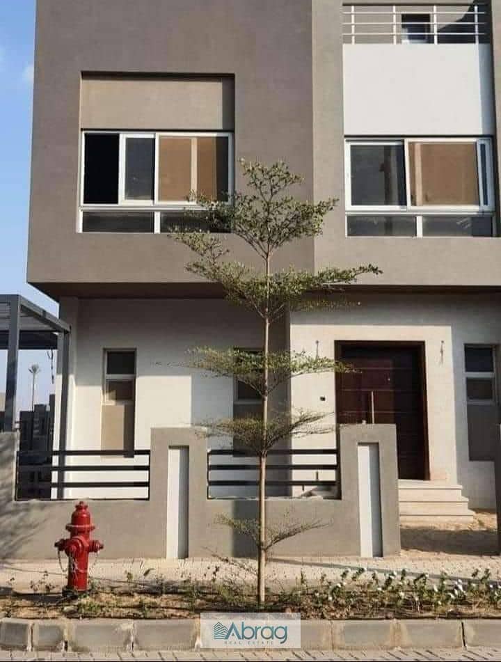 5 503865799_3840663499578685_5304735595039739152_n. jpg