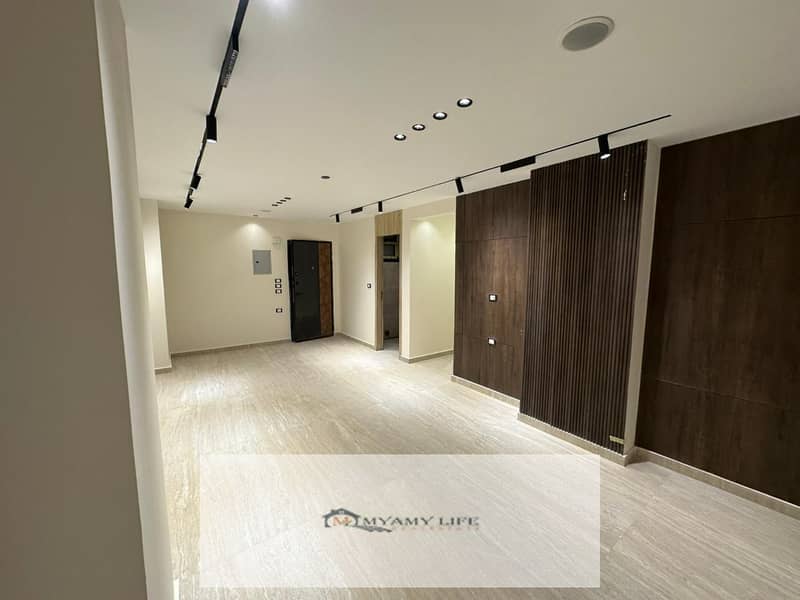 10 WhatsApp Image 2025-12-03 at 2.26. 19 PM (1). jpeg