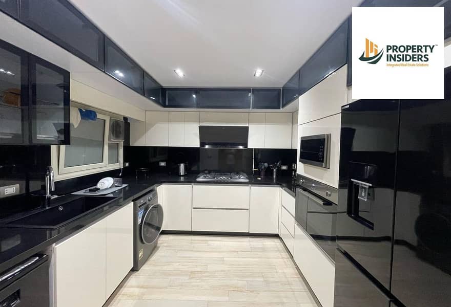 10 ec18a61d-76a5-4a05-8a8e-a5c89a7b4644. jpg