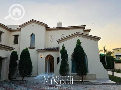 فیلا 4 غرف نوم للبيع في المقطم، القاهرة - 14. jpg