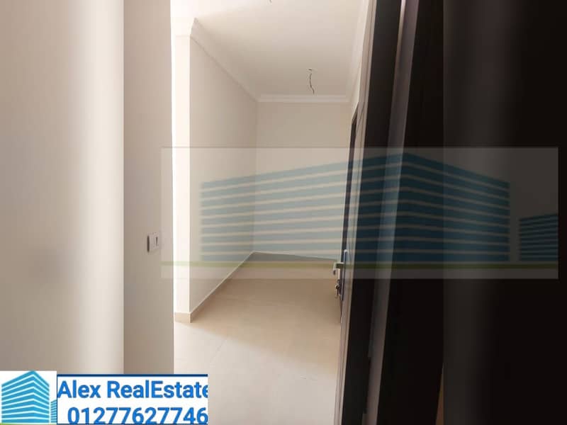 5 WhatsApp Image 2025-12-03 at 3.23. 53 PM. jpeg