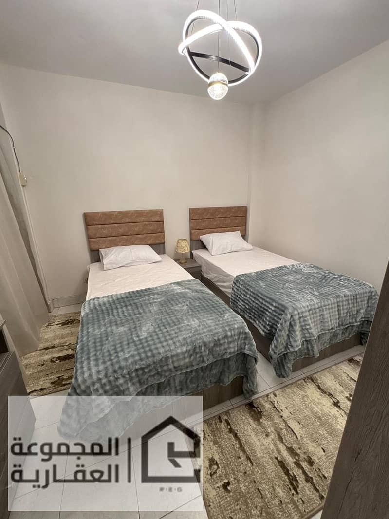 7 c49d3914-33be-4b00-bf67-51d00df1a365. jpg