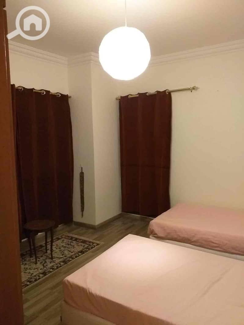 6 7dcb967f-f70c-482e-af53-defc1a40b3f5. jpg