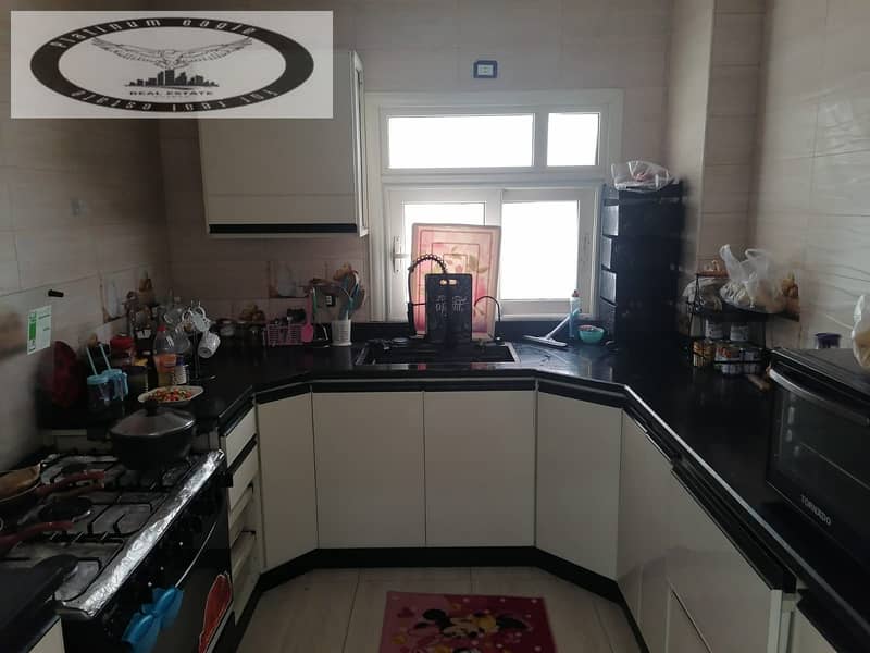 9 0eda9ef8-c6bb-434d-afb9-19543e548813. jpg