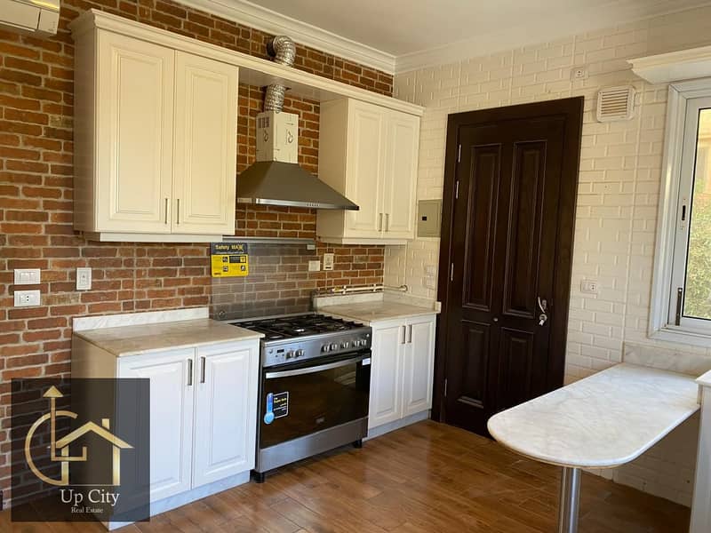 18 WhatsApp Image 2025-12-03 at 00.01. 44 (1). jpeg