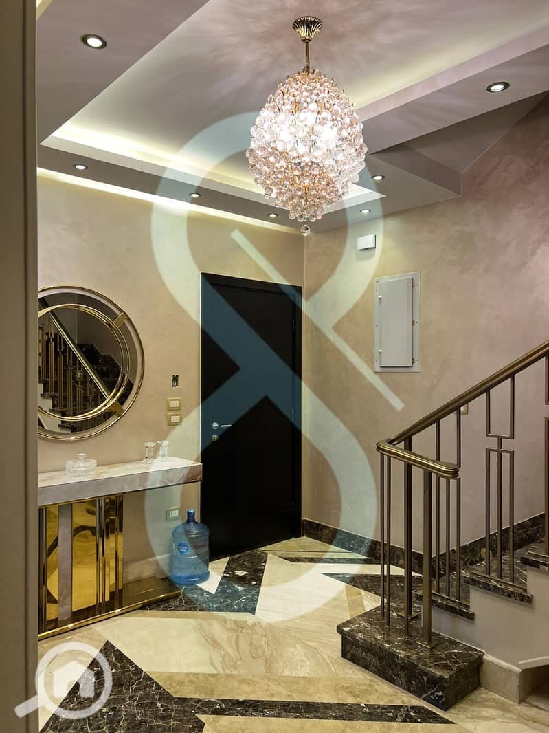 10 PHOTO-2025-12-03-14-32-02 2. jpeg