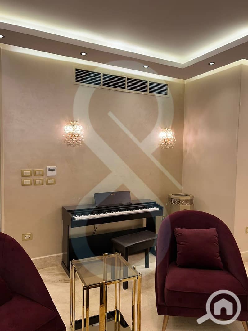 11 PHOTO-2025-12-03-14-31-59 2. jpeg