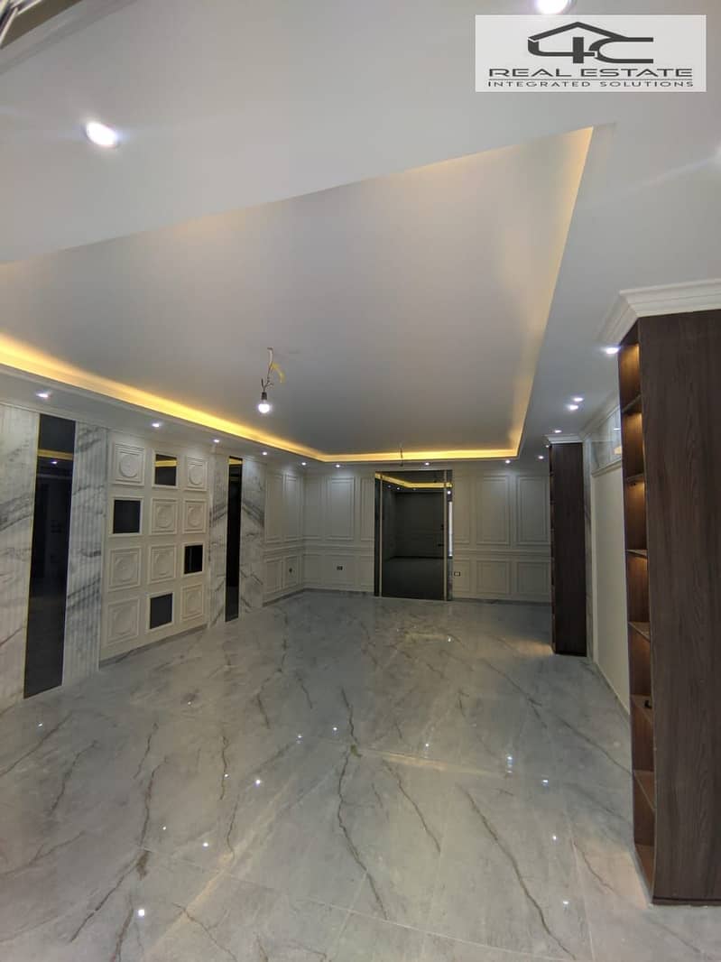 6 WhatsApp Image 2025-12-02 at 18.03. 55. jpeg