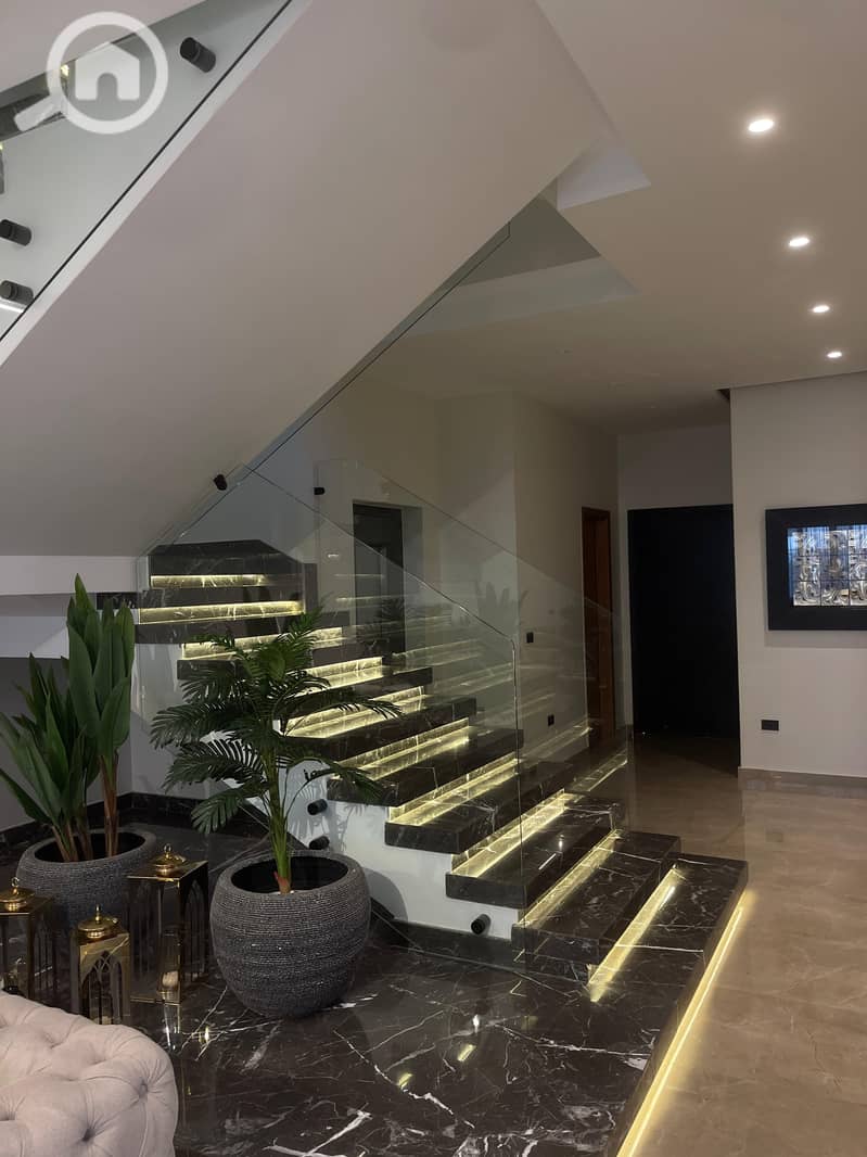 6 WhatsApp Image 2025-10-26 at 11.20. 48 AM (2). jpeg