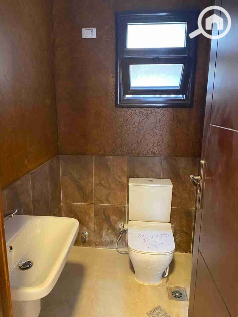 6 IMG-20251117-WA0006(1). jpg